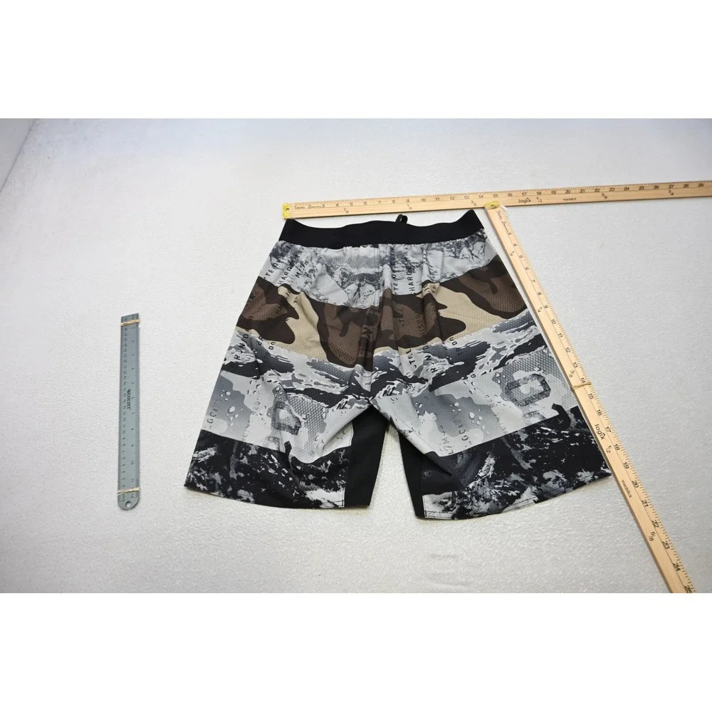 Reebok Crossfit Board Shorts Mens Small Camo Star Print Athletic Excellent